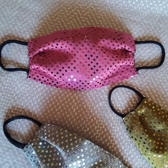 Bling 💖 Face Mask with Felt Filter - Picture 3 of 9